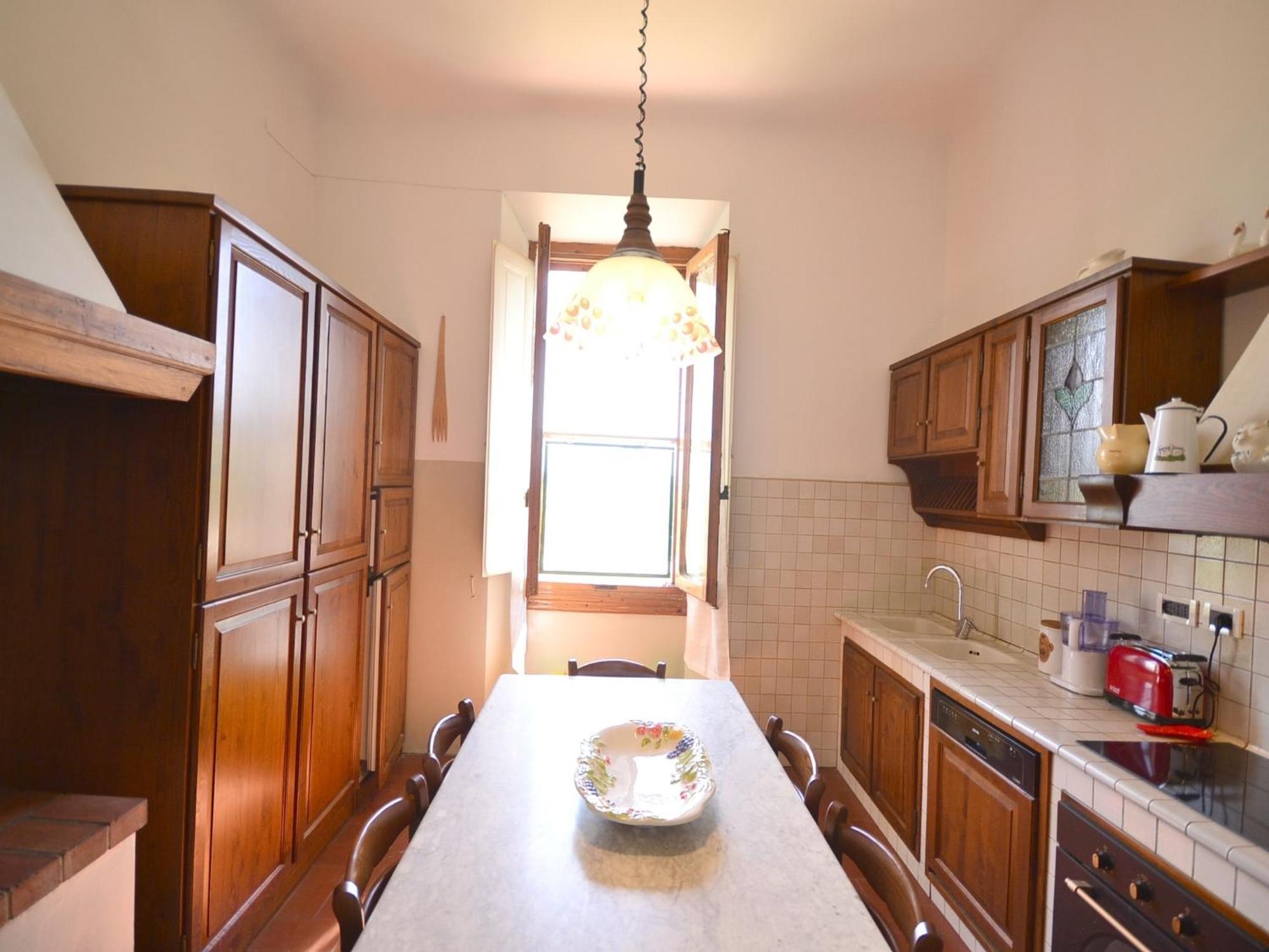 Lovely Holiday Home In Montefiridolfi With Hill View Exterior photo