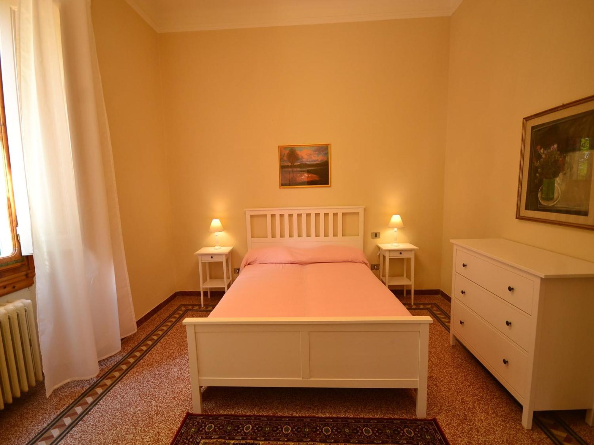 Lovely Holiday Home In Montefiridolfi With Hill View Exterior photo